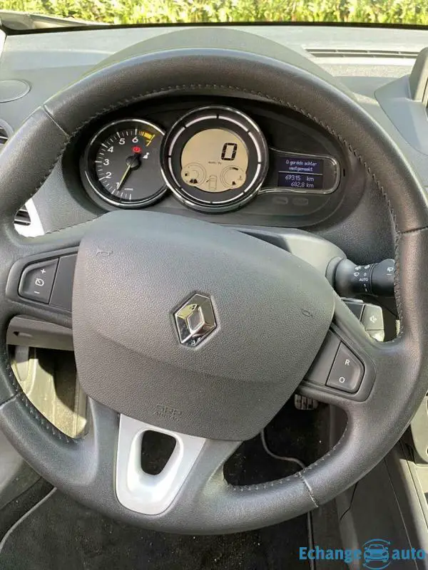 Renault mégane 1.6 benzine 2007 à vendre