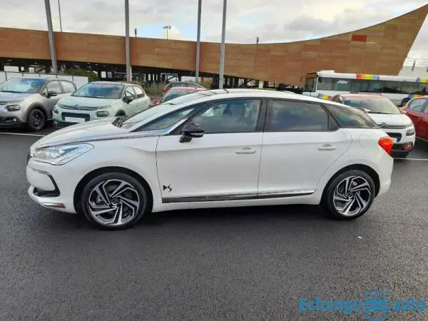 DS DS 5 BlueHDi 150ch So Chic S&S