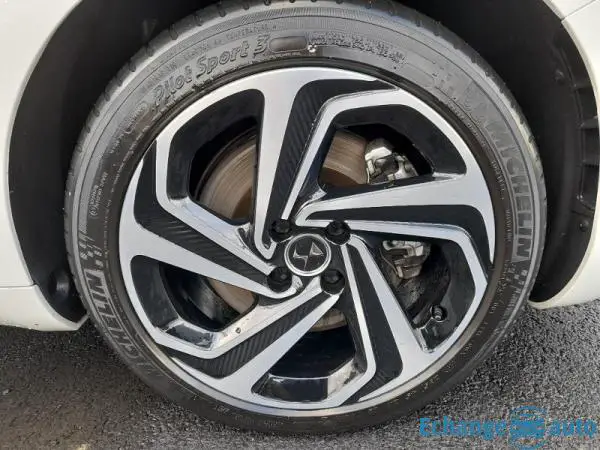 DS DS 5 BlueHDi 150ch So Chic S&S