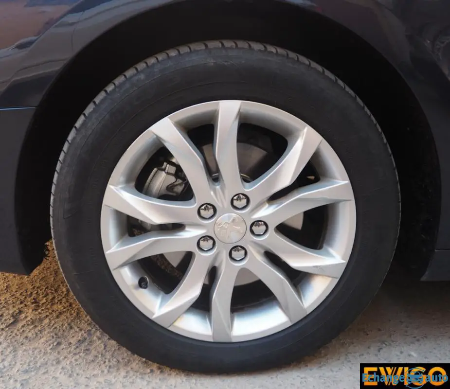 PEUGEOT 508 - 2.0 HDI 163 FAP HYBRID4 ALLURE