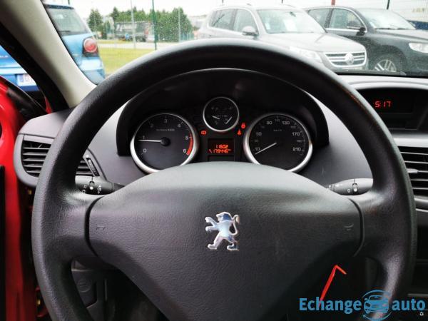 PEUGEOT 207 1.6 HDi 16v 110ch FAP Sport Pack