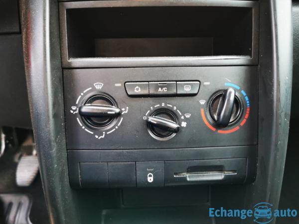 PEUGEOT 207 1.6 HDi 16v 110ch FAP Sport Pack