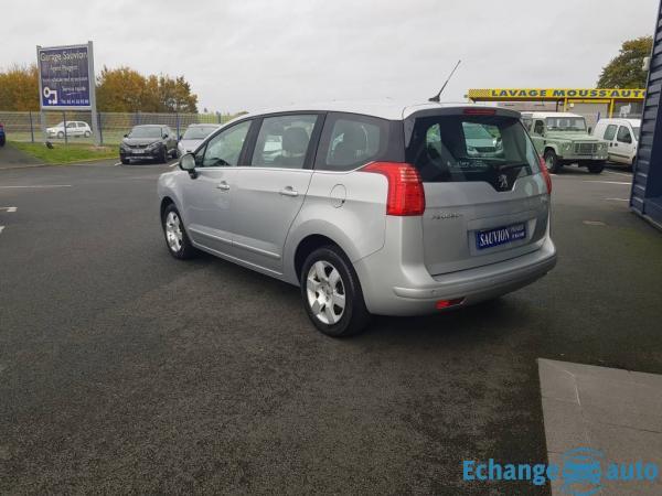 Peugeot 5008 1.6 HDI FAP ACTIVE