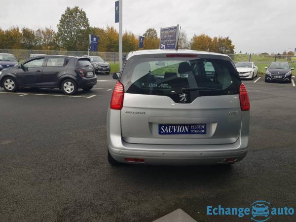 Peugeot 5008 1.6 HDI FAP ACTIVE