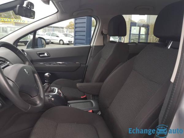 Peugeot 5008 1.6 HDI FAP ACTIVE