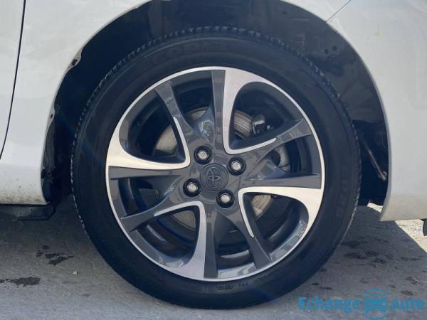 Toyota Yaris HYBRIDE 100h Dynamic