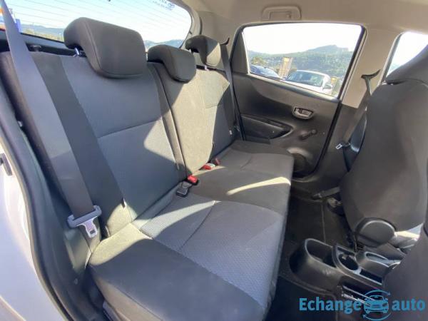 Toyota Yaris HYBRIDE 100h Dynamic