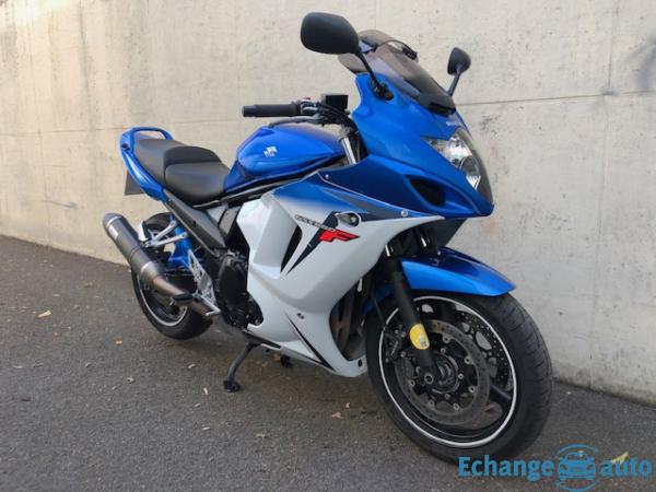 Suzuki GSX