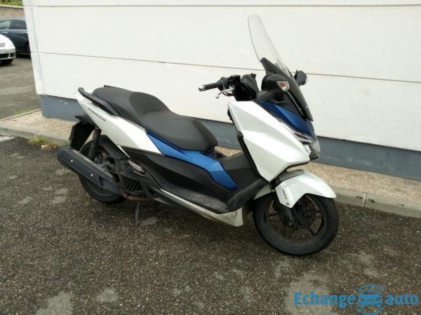 Honda FORZA 125