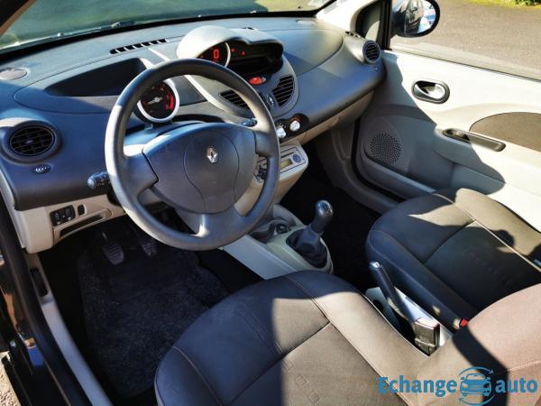 RENAULT TWINGO II 1.5 dCi 65 eco2 Expression