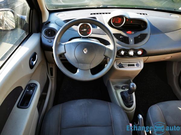RENAULT TWINGO II 1.5 dCi 65 eco2 Expression