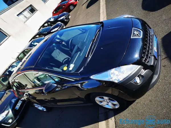 PEUGEOT 3008 3008 1.6 e-HDi 112ch FAP BMP6 BLUE LION Allure