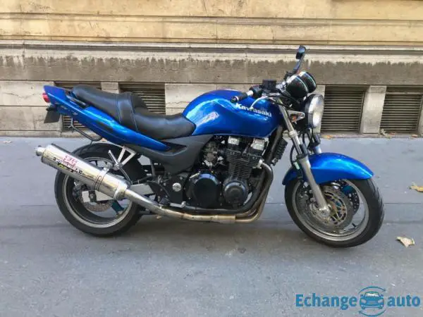 Kawasaki ZR7