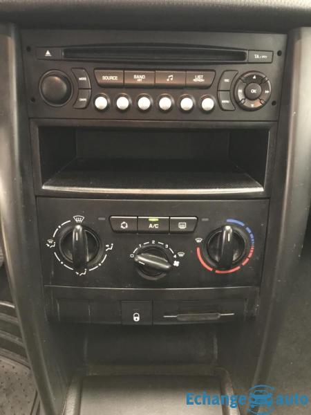 Peugeot 207 1.4 HDi 70ch BLUE LION Trendy