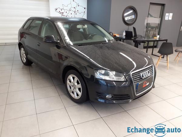Audi A3 Sportback 1.6 TDi 105 CH - GARANTIE 6 MOIS