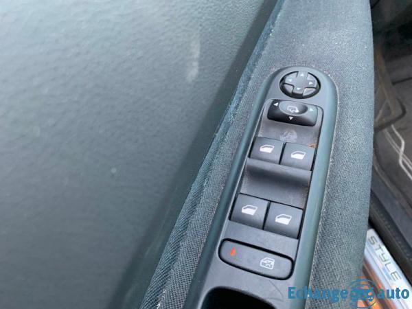 Peugeot 5008 1.6 BlueHDi 120ch Style II S&S EAT6