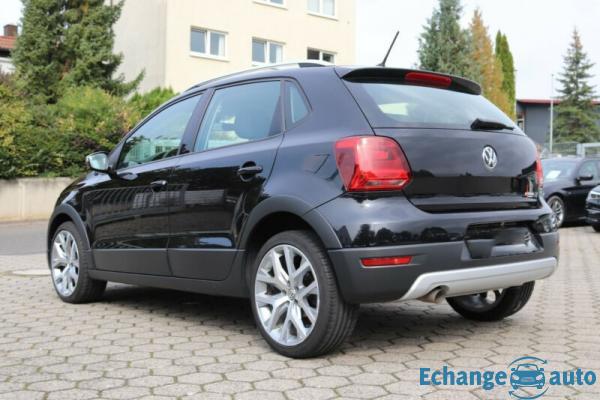 Volkswagen Polo 1.4 TDI 105 CROSS BVM 5P BLUEMOTION TECHNOLOGY