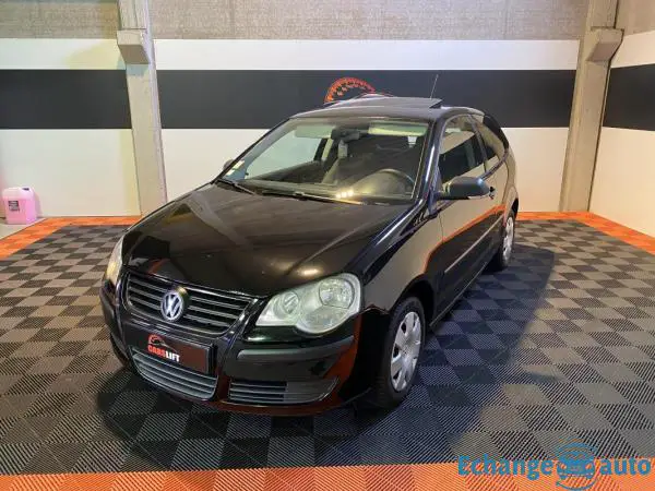 Volkswagen Polo CONFORTLINE 1.2i 54CV