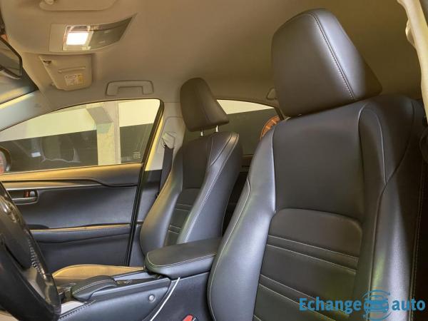 Lexus NX 300h BUSINESS 2.5 VVT-I HYBRID 155CV