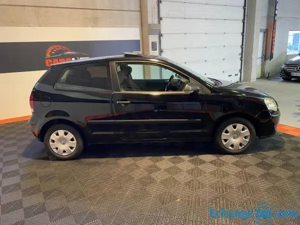 Volkswagen Polo CONFORTLINE 1.2i 54CV