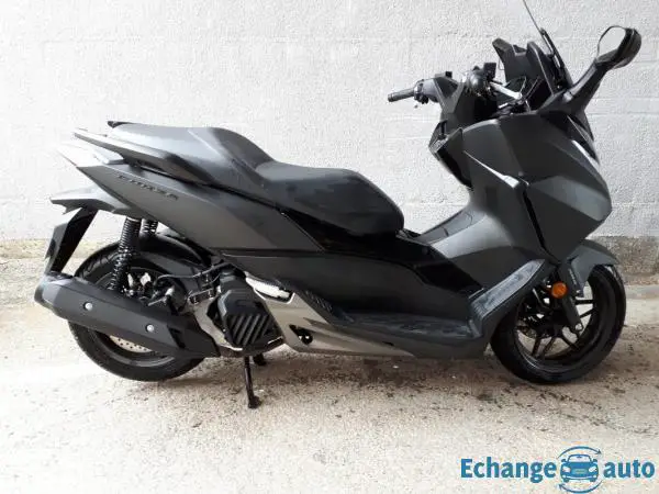 Honda honda 125 forza