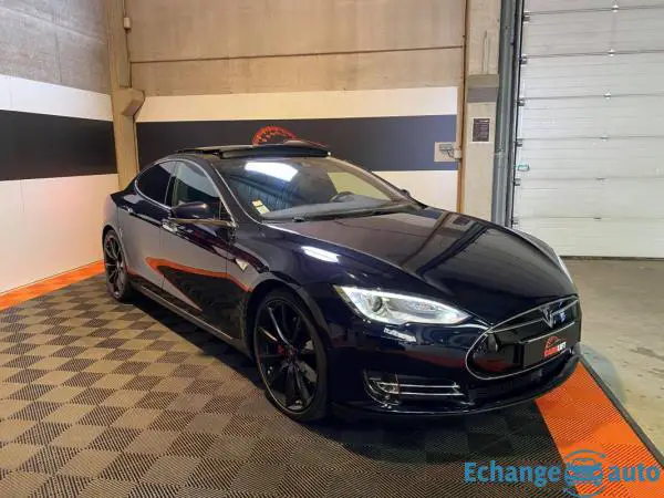 Tesla Model S P85D PERFORMANCE DUAL MOTOR