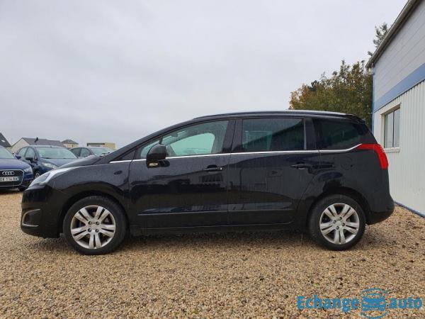 Peugeot 5008 1.6 BLUEHDI 120 ALLURE GARANTIE 6 MOIS