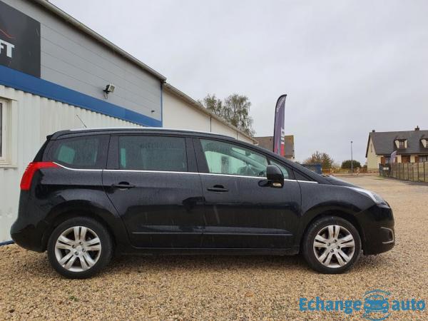 Peugeot 5008 1.6 BLUEHDI 120 ALLURE GARANTIE 6 MOIS