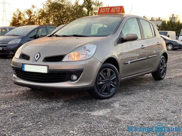 Renault Clio III 1.5 dCi 86cv Quickshift Boîte auto 78000km - En super bon état