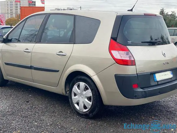 Renault Grand Scénic II 2.0 i 136cv Boîte auto - Entretien avec facture à l'appui