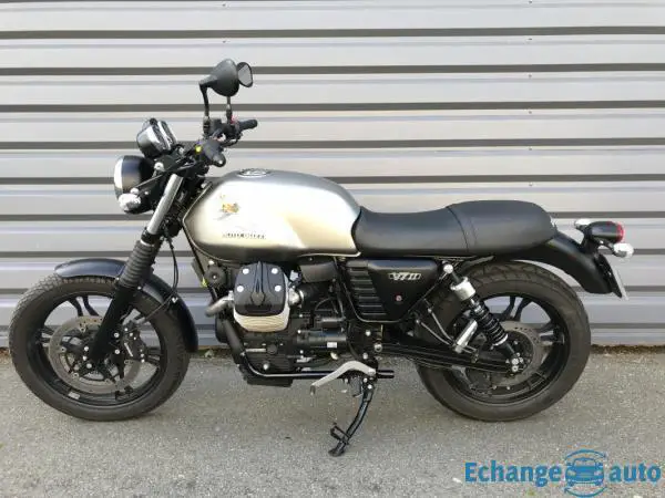 Moto Guzzi V7 STONE