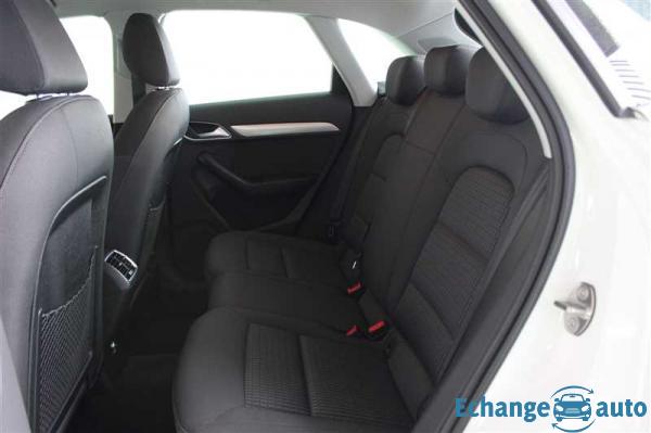 Audi Q3 1.4 TFSI COD 150 ch S tronic 6 Ambiente