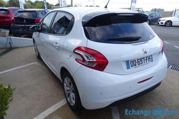 Peugeot 208 1.6 E-HDI 90CV STYLE