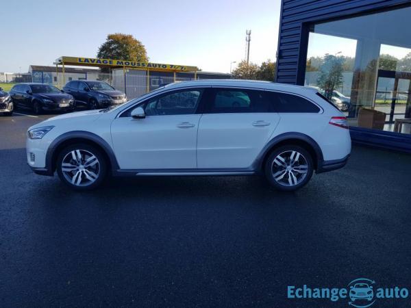 Peugeot 3008 (2) 1.6 BLUEHDI 120 S&amp;S EAT6 ALLURE