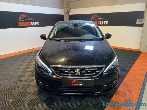 Peugeot 308 PHASE II ALLURE 1.2 PURETECH 110CV