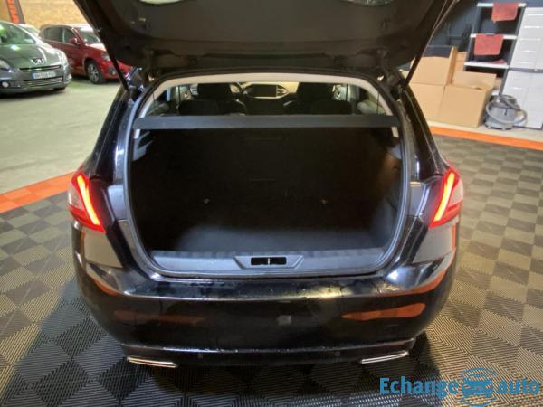 Peugeot 308 PHASE II ALLURE 1.2 PURETECH 110CV