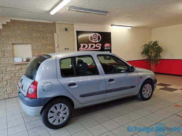 Renault Clio II 1.9 DTI 80CH RXT 5P ct ok DISTRI RECENTE