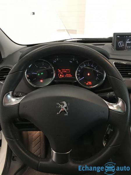Peugeot 3008 1.6 HDi 115ch FAP BVM6 Allure