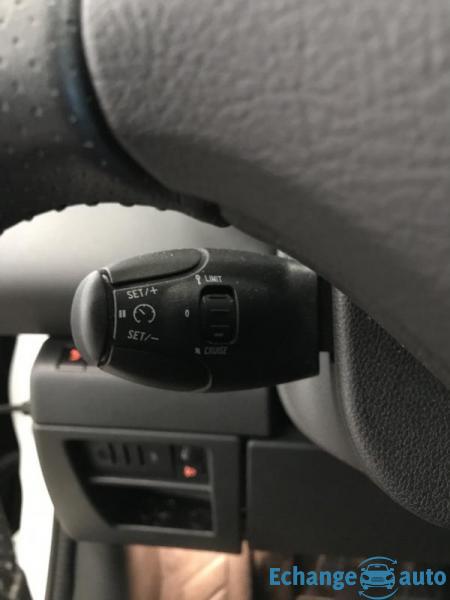 Peugeot 3008 1.6 HDi 115ch FAP BVM6 Allure