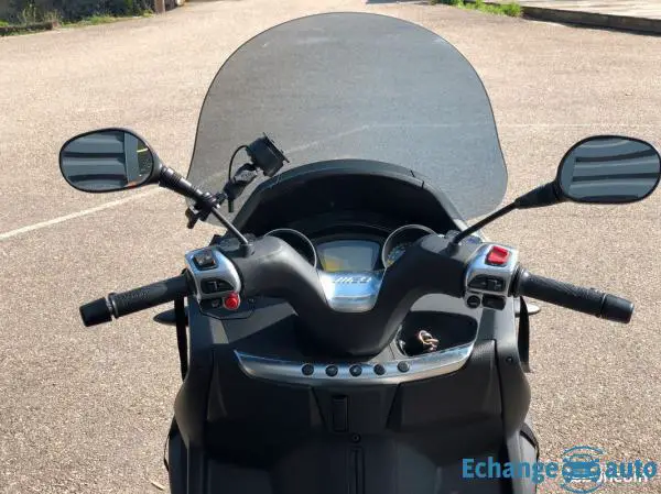 Piaggio MP3 500 LT