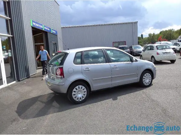 VOLKSWAGEN POLO 1.2 65 Confort