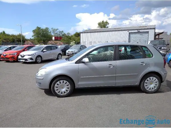 VOLKSWAGEN POLO 1.2 65 Confort