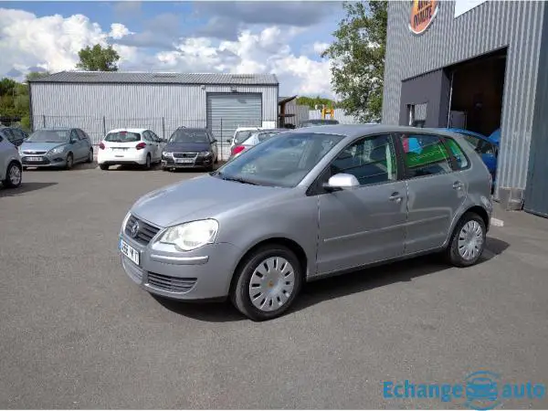 VOLKSWAGEN POLO 1.2 65 Confort