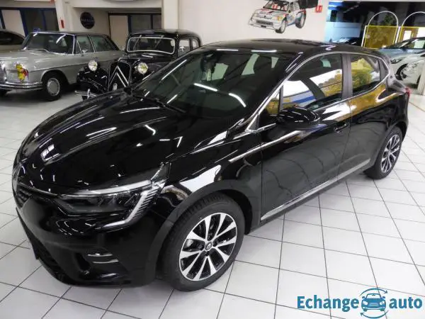 Renault Clio V 1.5 Blue dCi 115 CH INTENS