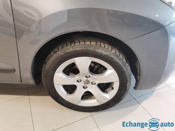 Peugeot 3008 1.6 HDI FAP ACTIVE