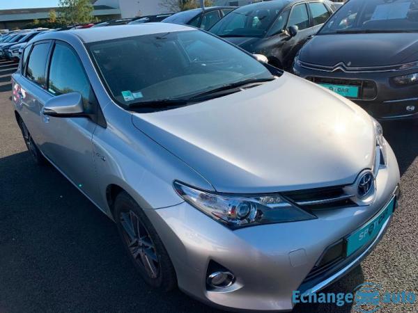 Toyota Auris HSD 136h Feel!