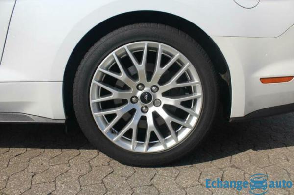 Ford Mustang FASTBACK 5.0 V8 GT 421 CH BV6