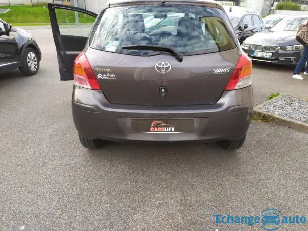 Toyota Yaris 1.0l 69ch VVTI UP