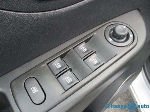 Renault Captur dCi 90 Energy eco² E6 Zen