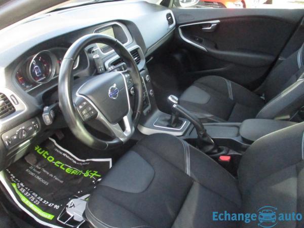 Volvo V40 BUSINESS D2 120 Momentum